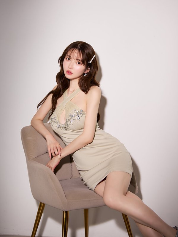 ベージュ　モデル：ゆめ　身長：160cm　着用サイズ：Sサイズ