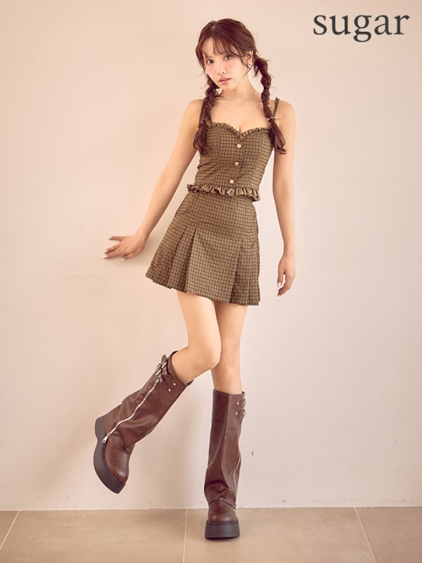 ブラウン モデル：三上悠亜　身長：159cm　着用サイズ：Sサイズ