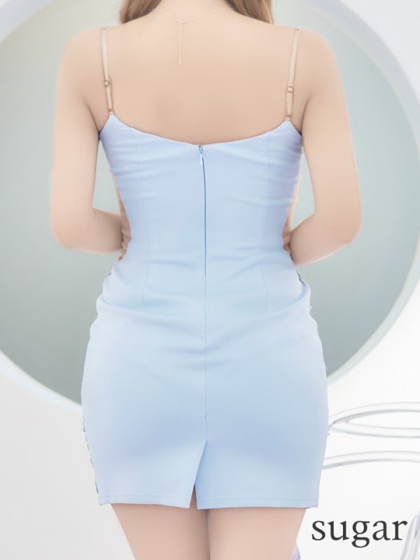 サックス モデル:如月れい 身長:156cm 着用サイズ:Sサイズ