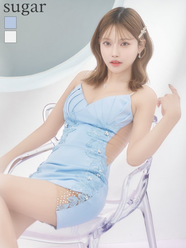 サックス　モデル：如月れい　身長：156cm　着用サイズ：Sサイズ