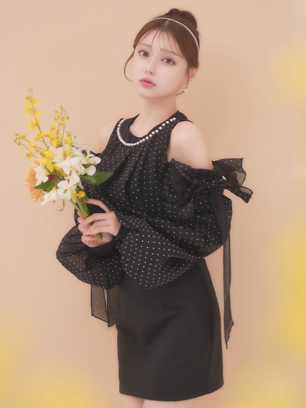 ブラック モデル:ももか 身長:156cm 着用サイズ:Sサイズ