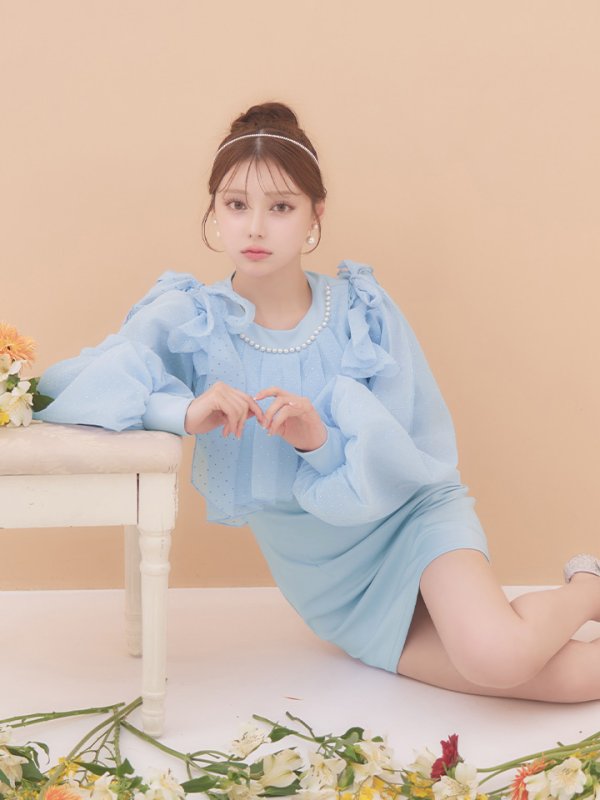 サックス モデル:ももか 身長:156cm 着用サイズ:Sサイズ