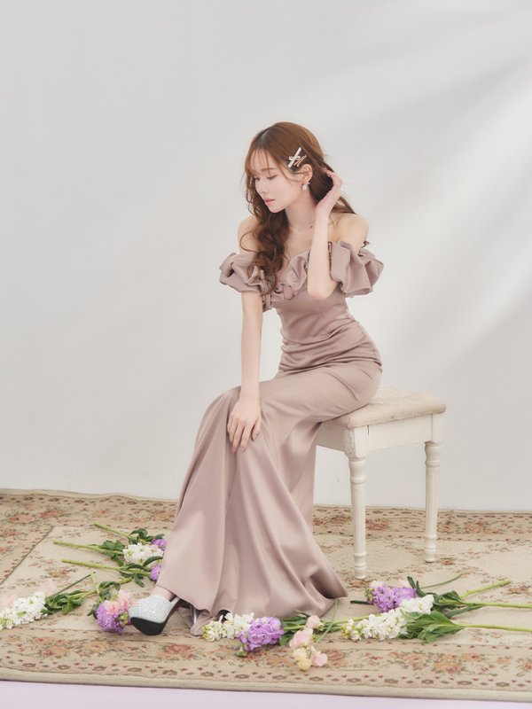 モカピンク モデル:ゆめ 身長:160cm 着用サイズ:Sサイズ