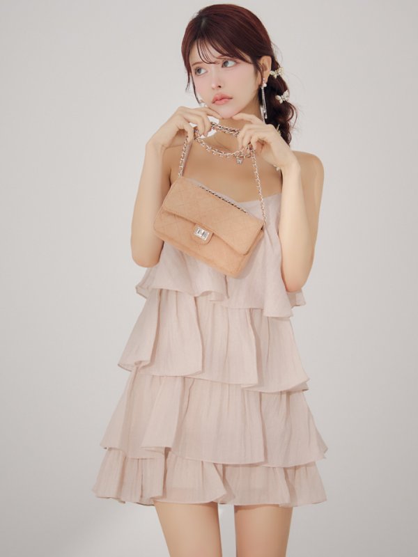 ベージュ　モデル：まりん　身長：164cm　着用サイズ：Sサイズ