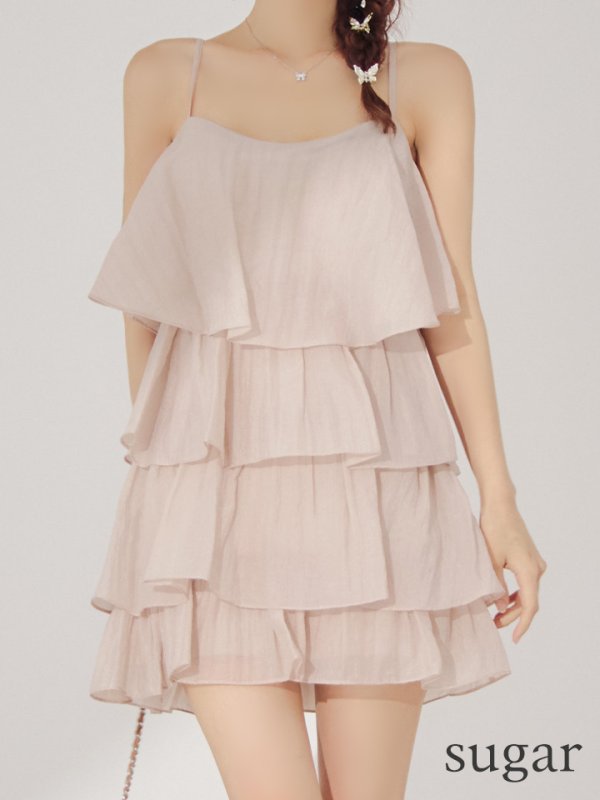 ベージュ　モデル：まりん　身長：164cm　着用サイズ：Sサイズ