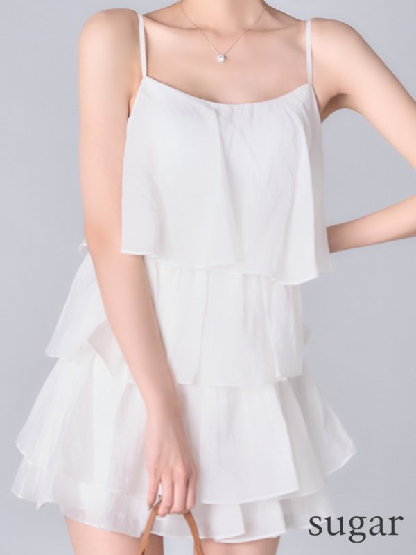 ホワイト　モデル：あすか　身長：170cm　着用サイズ：Sサイズ