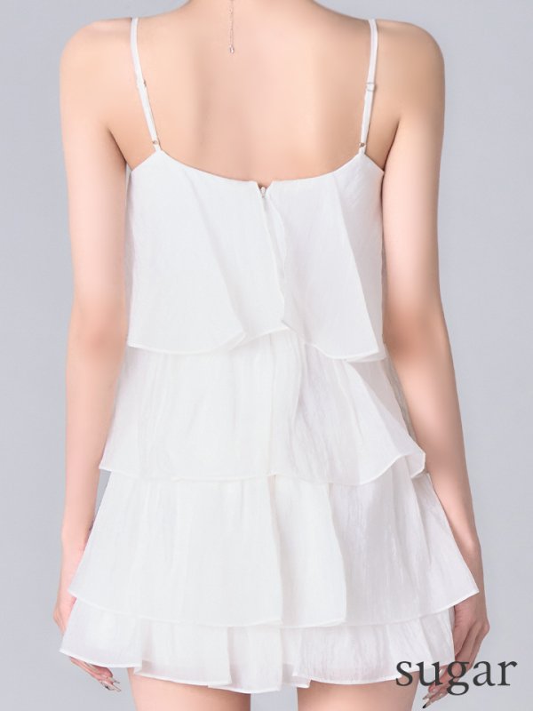 ホワイト　モデル：あすか　身長：170cm　着用サイズ：Sサイズ