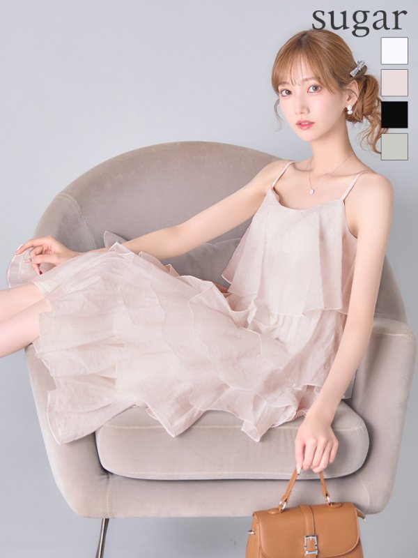 ベージュ　モデル：あすか　身長：170cm　着用サイズ：Sサイズ