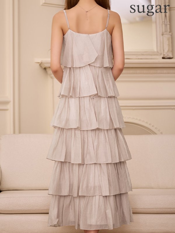 ベージュ　モデル：るりぴ　身長：165cm　着用サイズ：Sサイズ