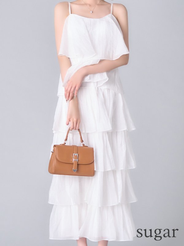 ホワイト　モデル：あすか　身長：170cm　着用サイズ：Sサイズ