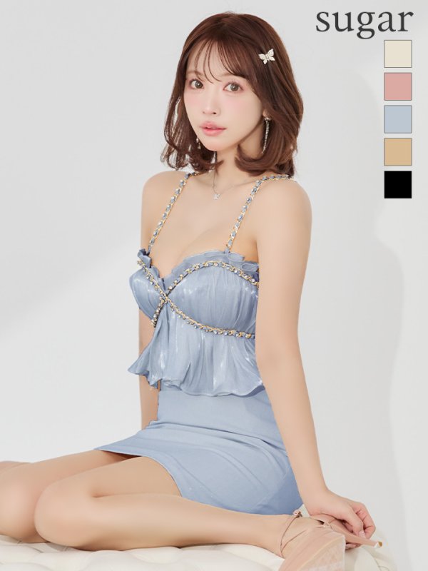 サックス モデル：三上悠亜　身長：159cm　着用サイズ：Sサイズ