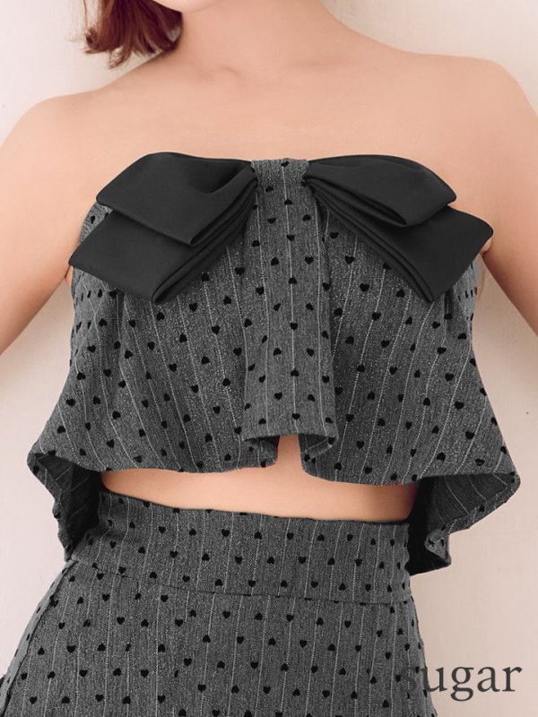 グレー　モデル：明日花キララ　身長162cm　着用サイズ：Sサイズ