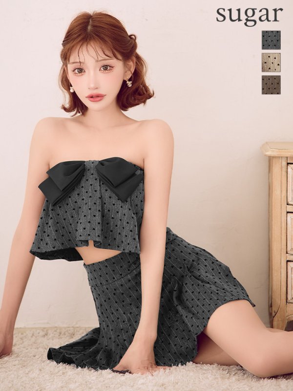 グレー　モデル：明日花キララ　身長162cm　着用サイズ：Sサイズ