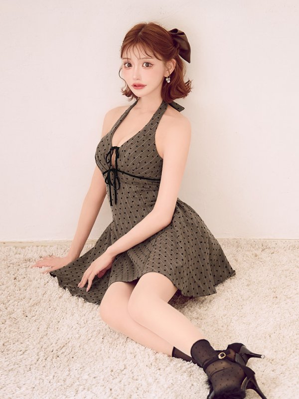 モカ　モデル：明日花キララ　身長162cm　着用サイズ：Sサイズ