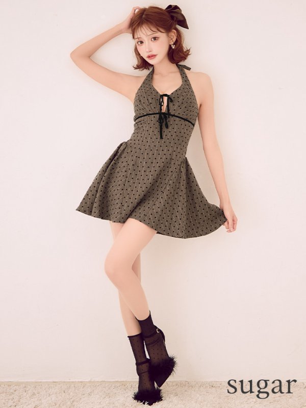 モカ　モデル：明日花キララ　身長162cm　着用サイズ：Sサイズ