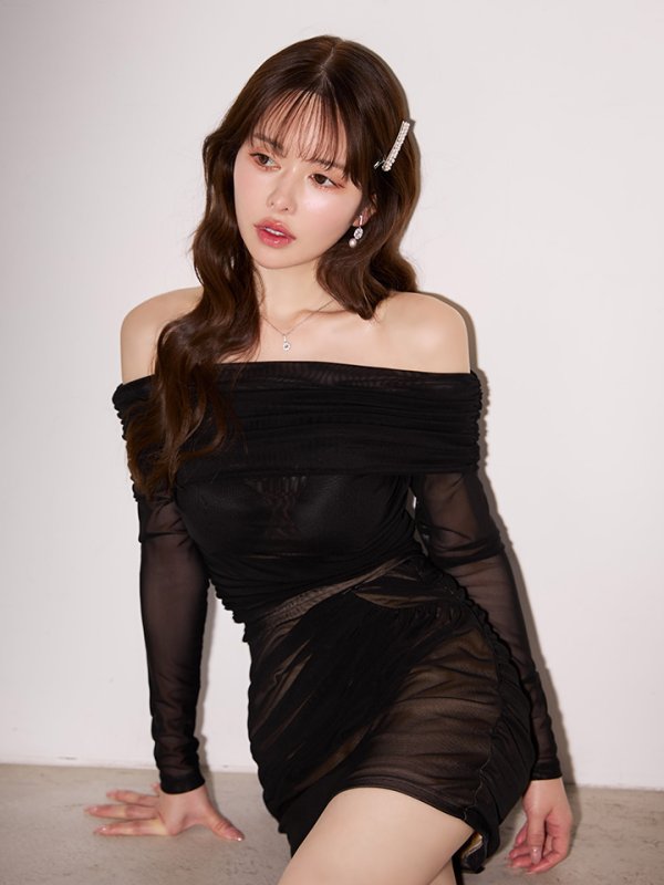 ブラック　モデル：ゆめ　身長：160cm　着用サイズ：Sサイズ