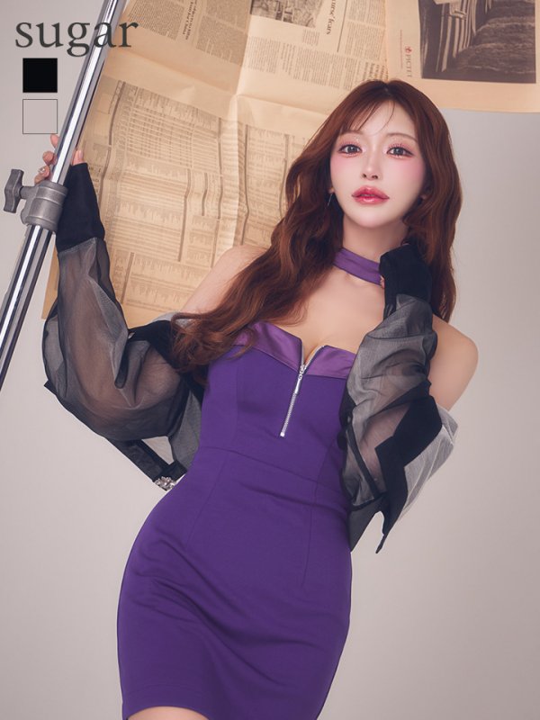 ブラック モデル：明日花キララ　身長：162cm 着用サイズ：Fサイズ