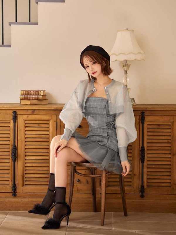 グレー　モデル：れみ　身長：163cm　着用サイズ：Sサイズ