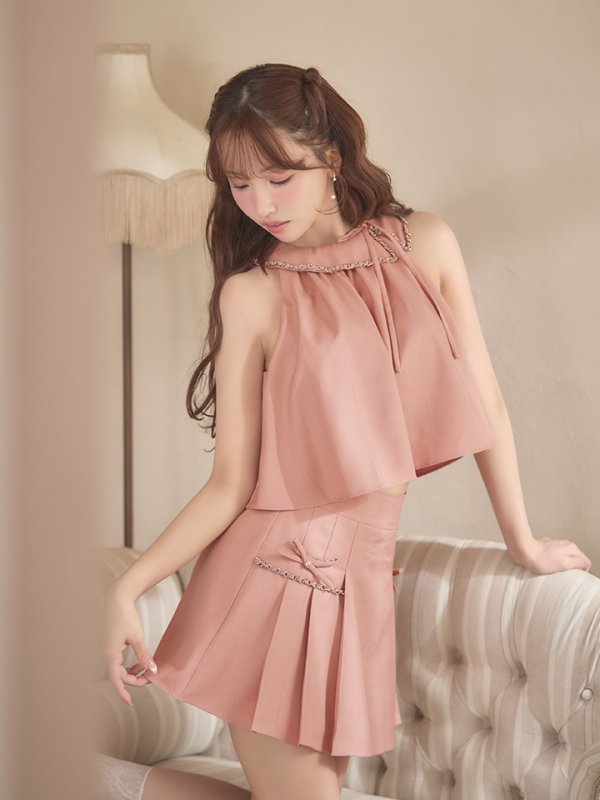 ピンク  モデル：三上悠亜　身長：159cm　着用サイズ：Sサイズ