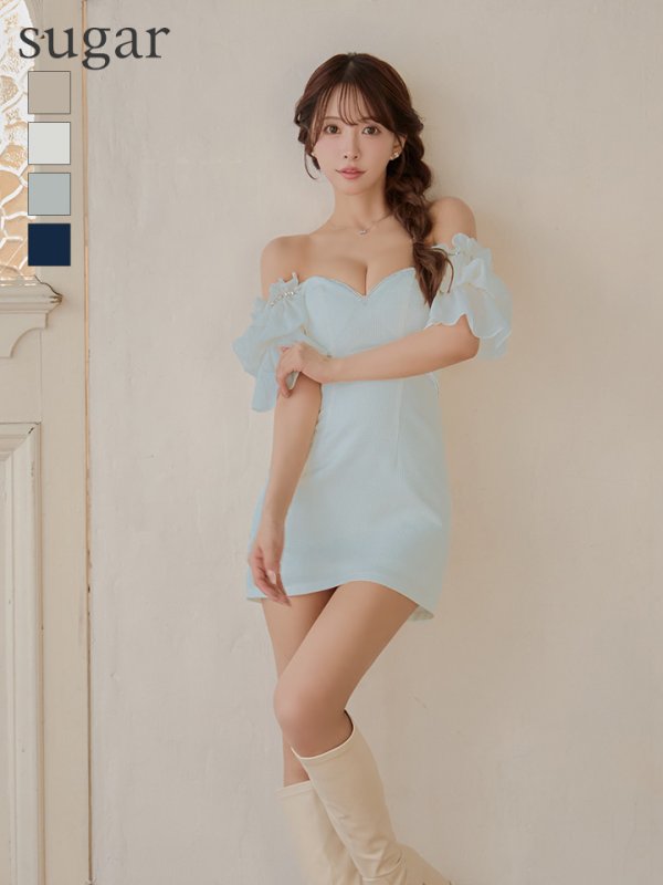 ブルー モデル：三上悠亜　身長：159cm　着用サイズ：Sサイズ