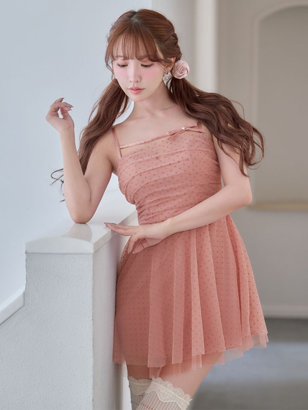 ピンク　モデル：三上悠亜　身長：159cm　着用サイズ：Sサイズ