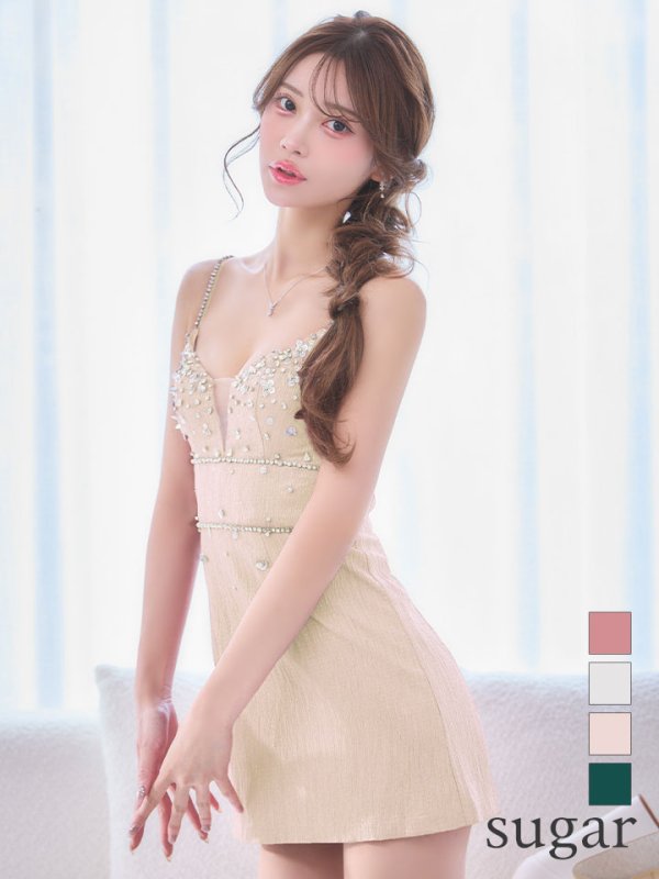 ベージュ　モデル：るりぴ　身長：165cm　着用サイズ：Sサイズ