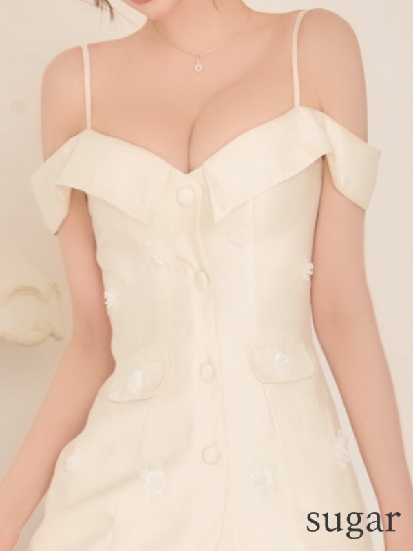 アイボリー　モデル：れみ　身長：163cm　着用サイズ：Sサイズ