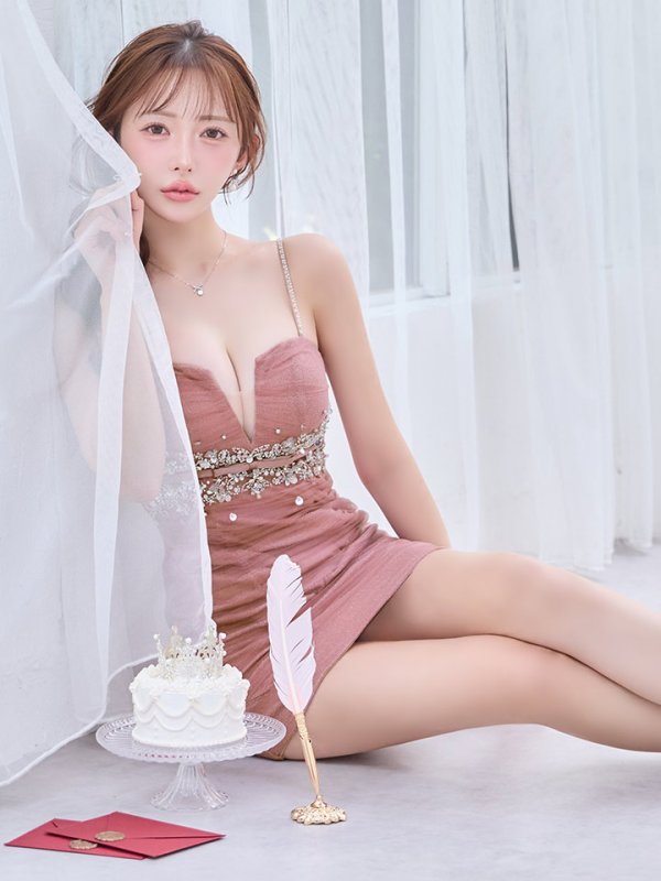 ピンク　モデル：りな　身長：160cm　着用サイズ：Sサイズ