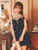 ネイビー　モデル：三上悠亜　身長：159cm　着用サイズ：Sサイズ