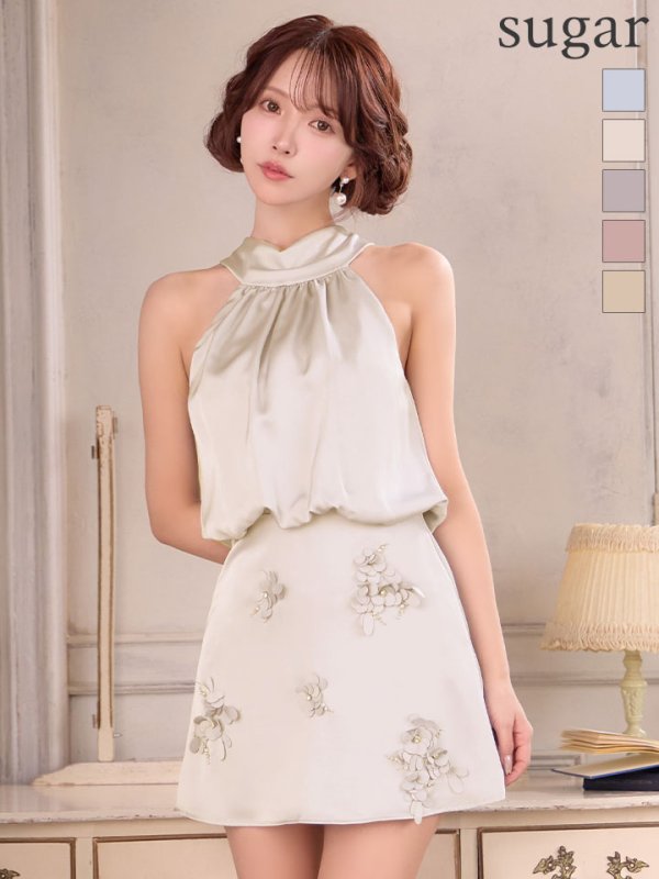 アイボリー　モデル：三上悠亜　身長：159cm　着用サイズ：Sサイズ