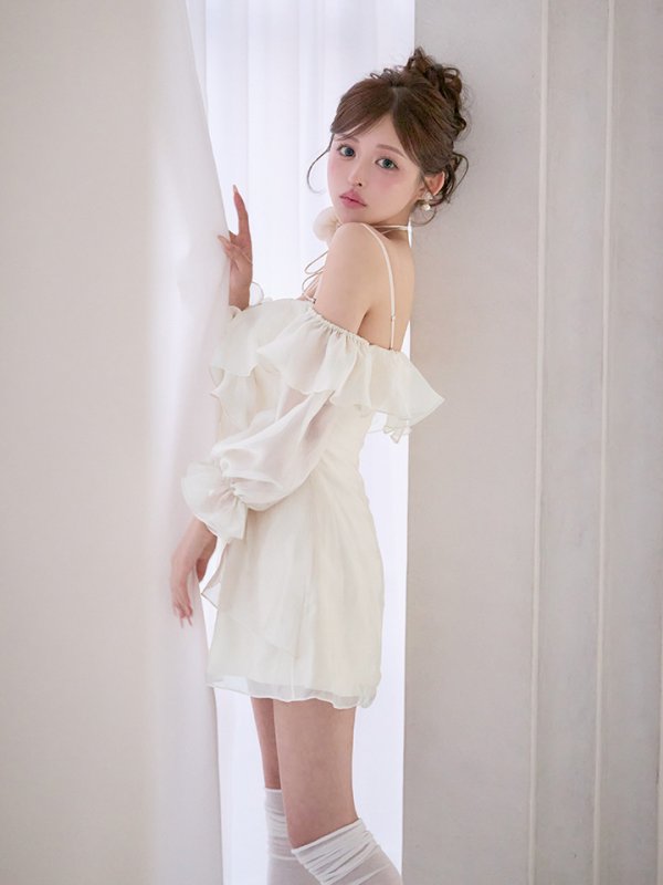 画像2: XSサイズあり【ANGEL R/エンジェルアール】オフショルダー/ ロングスリーブ/ ネックストラップ/ フラワー/ フリル/ フレア/ ミニドレス/ キャバドレス[OF2]