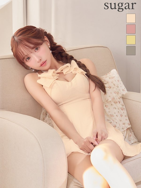 アイボリー　モデル：三上悠亜　身長：159cm　着用サイズ：Sサイズ