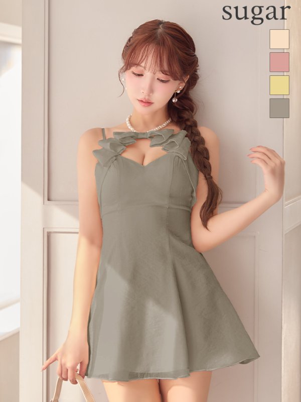 グレー　モデル：三上悠亜　身長：159cm　着用サイズ：Sサイズ