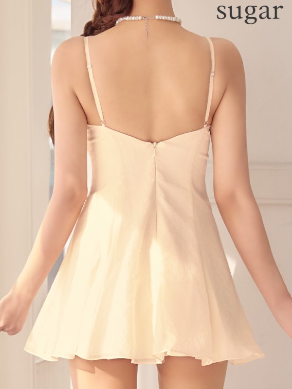 アイボリー　モデル：三上悠亜　身長：159cm　着用サイズ：Sサイズ