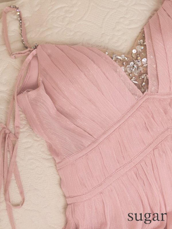 ピンク　モデル：カルア　身長：156cm　着用サイズ：Sサイズ