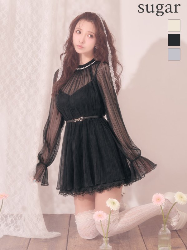 ブラック　モデル：三上悠亜　身長：159cm　着用サイズ：Sサイズ