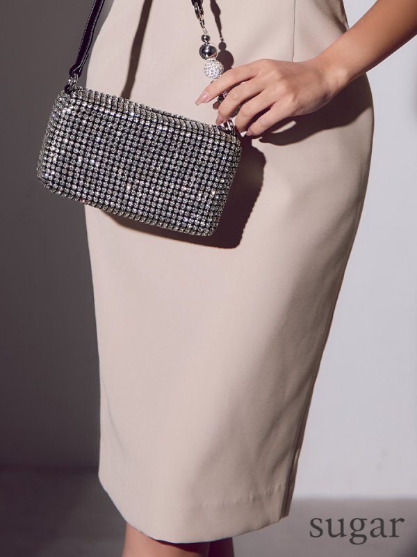 グレー　モデル：カレン　身長：153cm　着用サイズ：Sサイズ