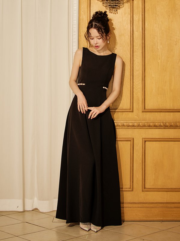 ブラック モデル：ゆめ　身長：160cm　着用サイズ：Sサイズ