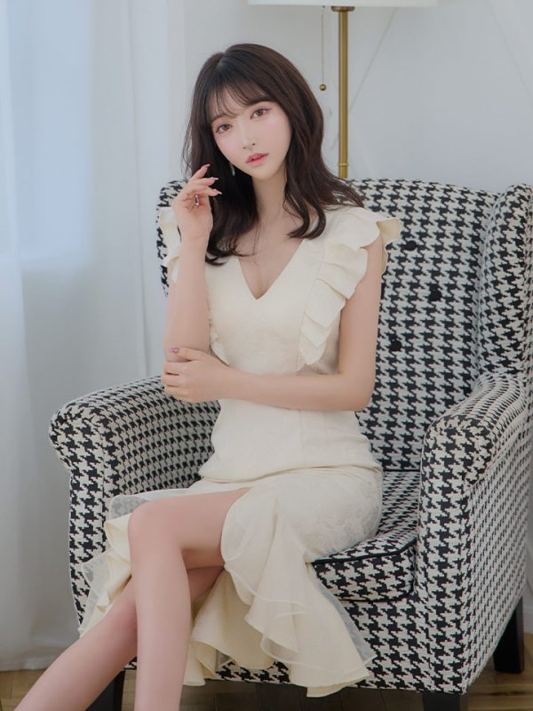 画像7: Lサイズあり【DEA./ディア】マーメイド/ フリル/ バストカット/ ワンピース/ ミディアムドレス/ キャバドレス【OF08】