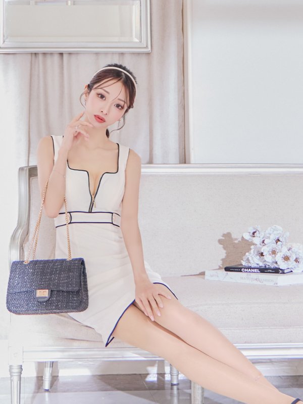 画像7: 門りょうちゃん着用 XS-Lサイズあり【DEA./ディア】 ジップ/ シンプル/ ワンカラー/ノースリーブ/ タイト/ ミディアムドレス/ キャバドレス【OF08】