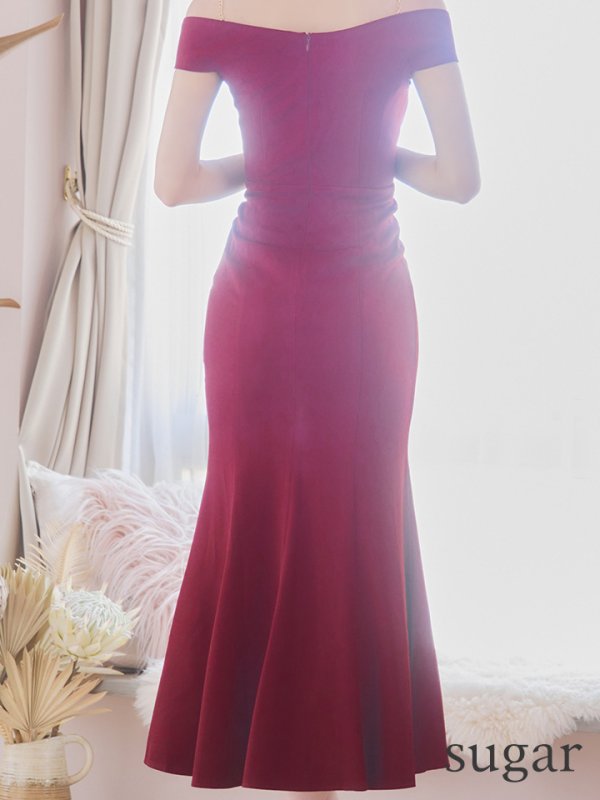 画像12: Lサイズあり【DEA./ディア】マーメイド/ オフショル/ チェーンストラップ/ ワンカラー/ スリット/ ミモレ丈/ ミディドレス/ キャバドレス【OF08】