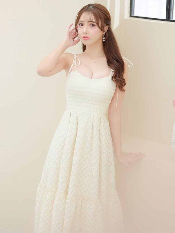 アイボリー モデル:りな 身長:160cm 着用サイズ:Sサイズ