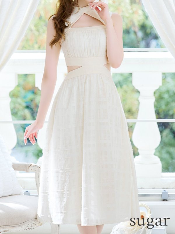 アイボリー モデル:桜伊みやこ 身長:168cm 着用サイズ:Sサイズ