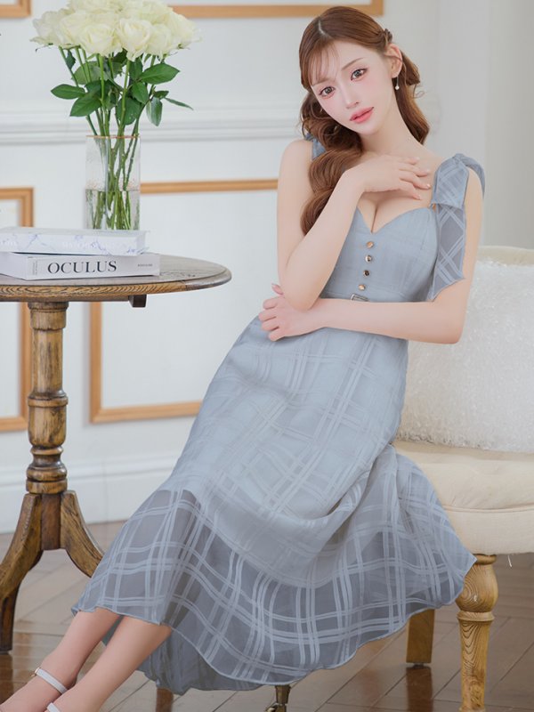 ブルー モデル:明日花キララ 身長:162cm 着用サイズ:Sサイズ