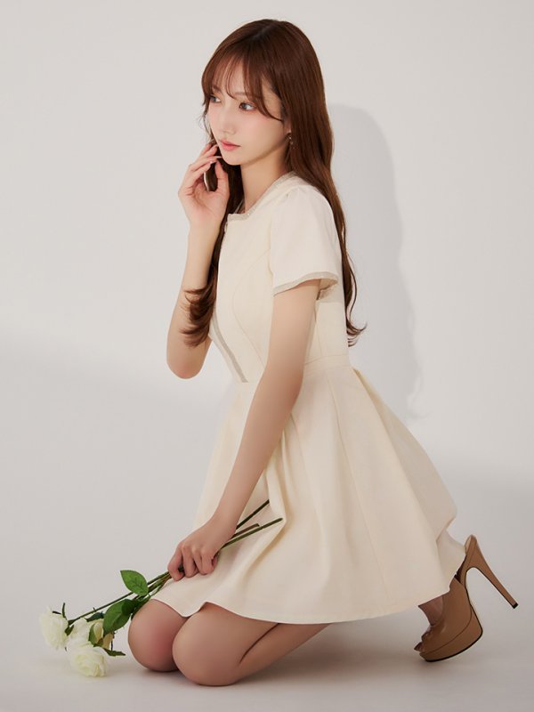 アイボリー モデル：あすか　身長：170cm　着用サイズ：Sサイズ