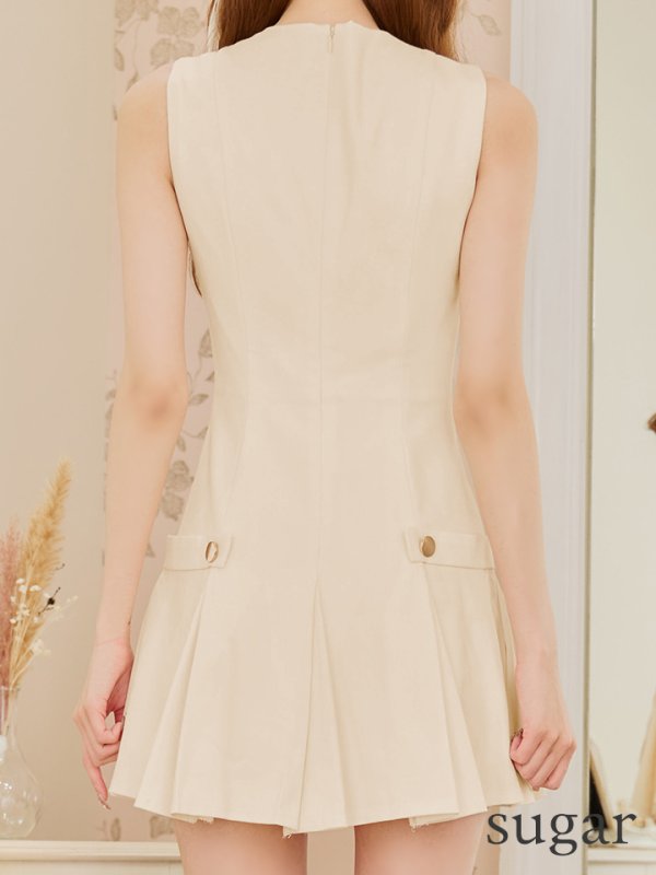 アイボリー モデル：あすか　身長：170cm　着用サイズ：Sサイズ