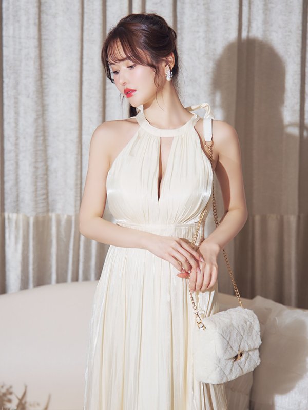 アイボリー モデル：ゆめ　身長：160cm　着用サイズ：Sサイズ