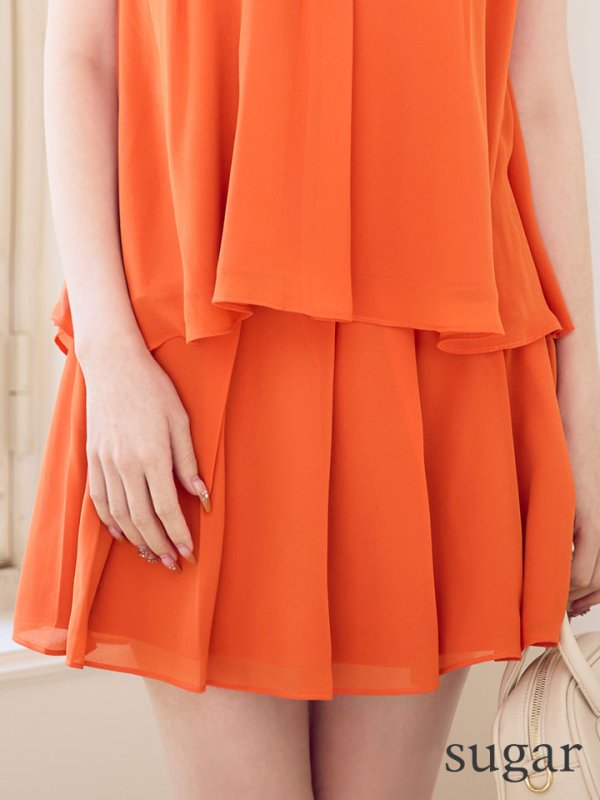 オレンジ モデル：けい　身長165cm　着用サイズ：Sサイズ