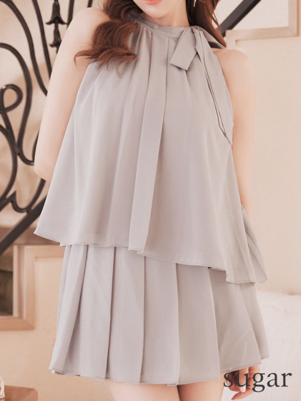 アッシュグレー モデル:明日花キララ 身長:162cm:Sサイズ