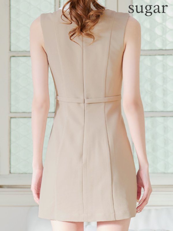 ベージュ モデル:あすか 身長:170cm 着用サイズ:Sサイズ